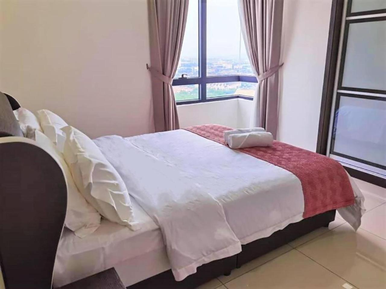 Apartment Woodsbury Premier Luxury 2b2r 2min Sunway *